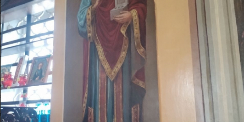 Икона святителя Пантелеимона замироточила во второй раз в Свято - Троицком храме Орла