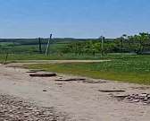 Споры за дорогу. В селе Липовец соседи ругаются из-за загороженного проезда.