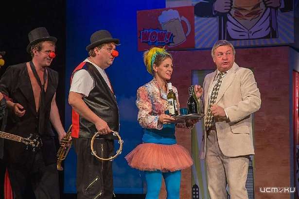 Веселые и умные женщины против самодовольных и самоуверенных мужчин