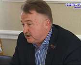 Теперь они строят школу бессрочно. Тема возведения самой большой уникальной школы региона на ул. Зеленина обсуждалась на областном комитете депутатов ...