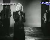 В День Победы орловчане закружились в танце под «Синий платочек»