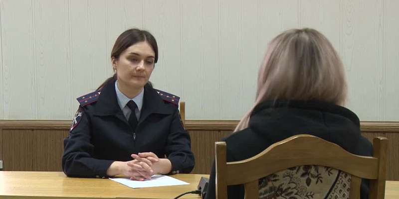 Орловчанин не стал возвращать найденную карту владельцу и оплатил ей покупки
