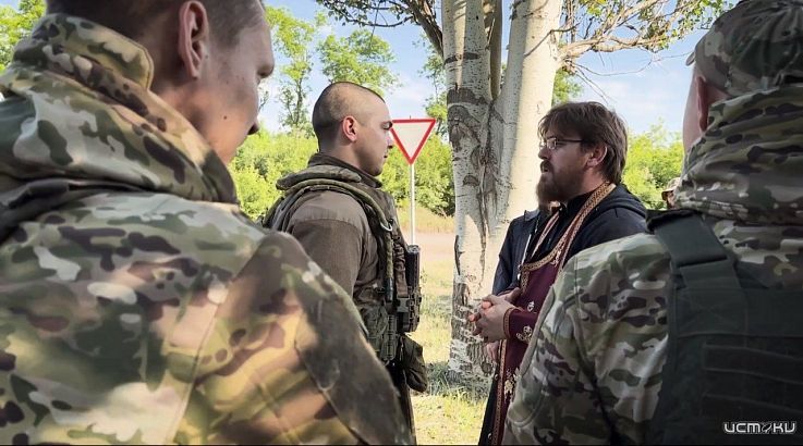 "Бог на войне": Орловская митрополия представила фильм о духовном подвиге на передовой