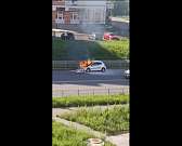 Видео: на ул. Раздольной в Орле полыхал «Пежо»