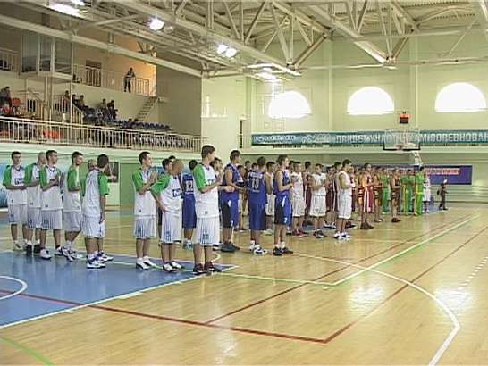 Междугородний студенческий турнир по баскетболу стартовал