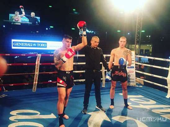 Из Италии – с победой! Орловчанин Влад Туйнов сразил очередного соперника