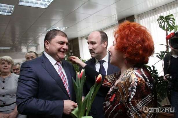 Врио Губернатора Орловской области поздравил орловчанок с 8 марта