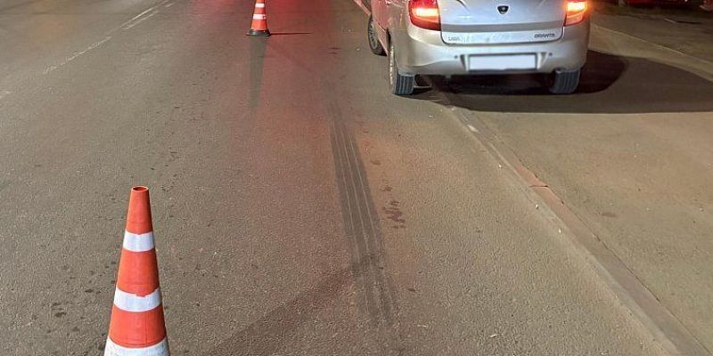 В Орле автомобиль сбил пешехода: мужчина переходил дорогу в неположенном месте