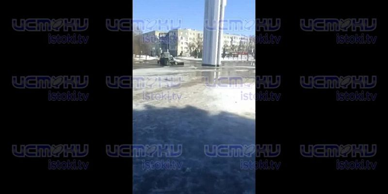 Мнимая уборка снега. Орловчанин прислал нам в редакцию видео