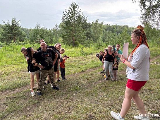 Орловские волонтеры "Надежный тыл" организовали слет своей команды.