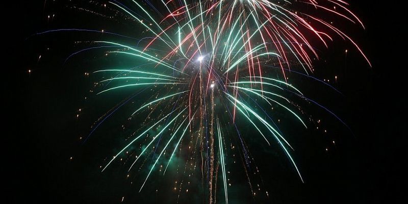 В Орле запрещено запускать салюты в новогодние праздники 