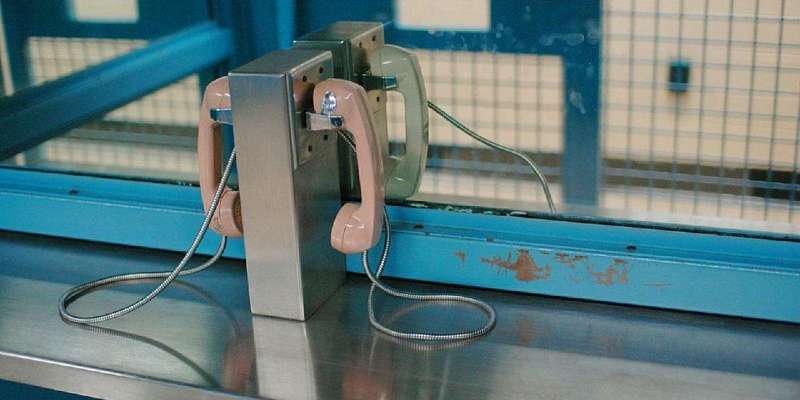 В двух колониях на Орловщине разрешили свидания