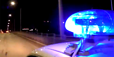 Орловские росгвардейцы задержали дебошира за порчу имущества в баре 