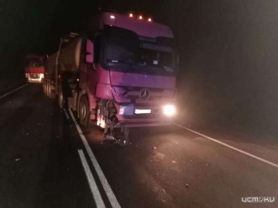 На трассе "Орёл-Тамбов" под колёсами фуры погиб пешеход