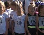 Тысячи человек вышло на старт традиционных осенних Всероссийских соревнований "Кросс наций". Как проходили забеги и нюансы в организации этого масштаб...