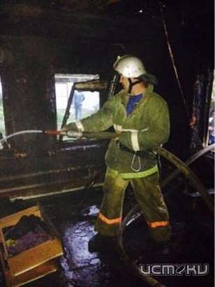 В Дмитровском районе из-за неосторожного курения загорелся жилой дом 