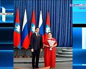 Жители дома №252 на улице Комсомольской в Орле два месяца не могут добиться вывоза гор мусора, орловского полицейского уличили в получении взятки, а д...