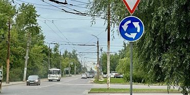 На перекрёстке Раздольной и Рощинской изменили схему проезда