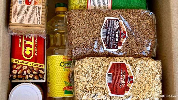 Фотофакт: какие сухпайки получают родители орловских школьников 