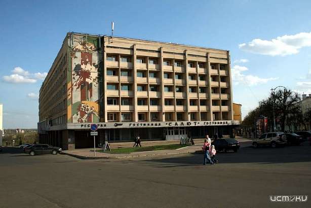 Отремонтируют фасад «Салюта» и знак на въезде из Москвы: Орел готовится ко Дню города