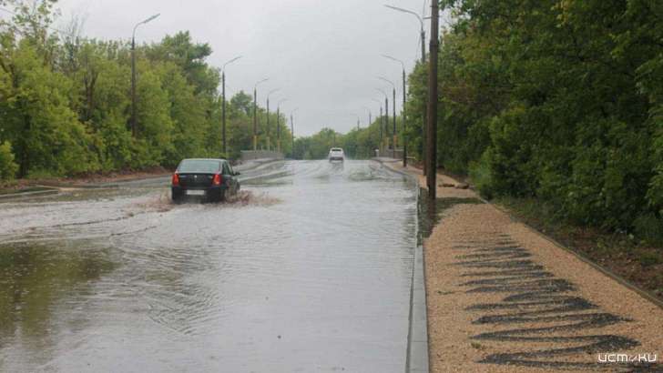 В Орле новая дорога на Выгонке не выдержала проверку дождями