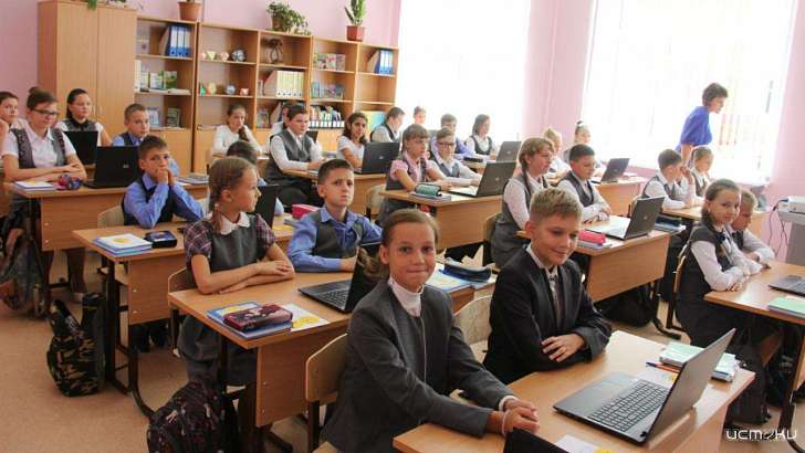 Лучшей городской школой региона стал орловский лицей № 40