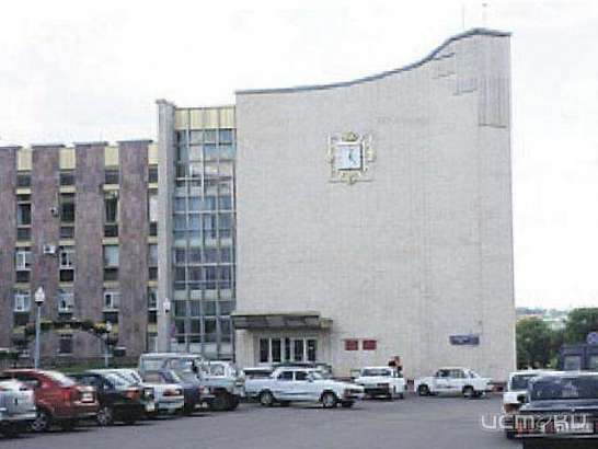 По спискам в горсовет попадут 10 человек