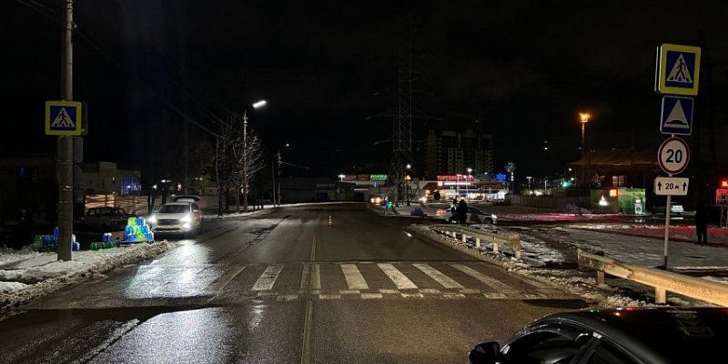 В Заводском районе Орла автомобиль сбил пешехода и скрылся