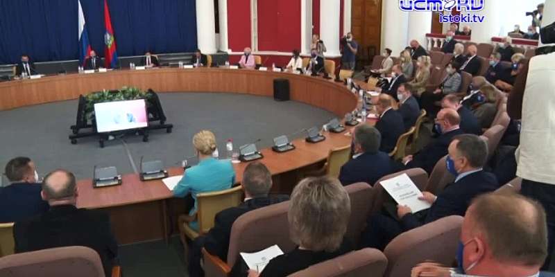 В Орловском областном совете прошло первое заседание нового созыва.