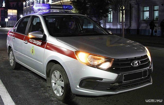 В Орле росгвардейцы задержали нетрезвого мужчину в суде 