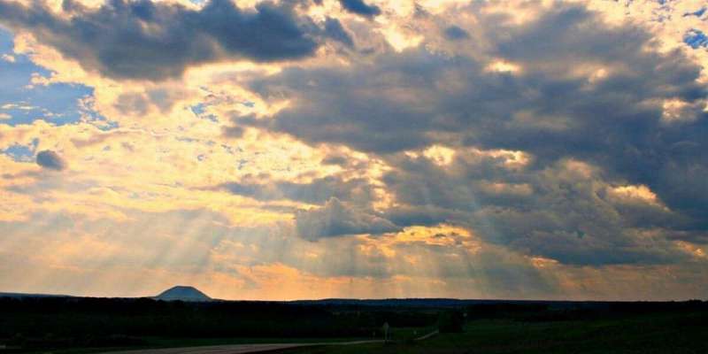 Переменная облачность и небольшой дождь ждут орловчан 25 апреля