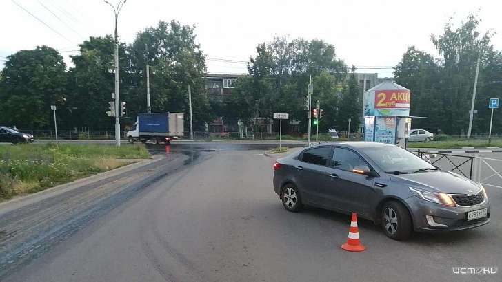 Возле «Европы» в Орле 20-летний велосипедист попал под машину