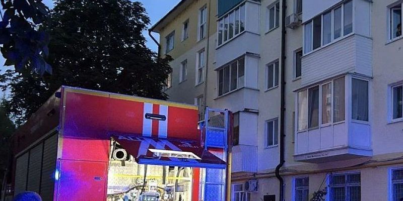 Пожар на улице Октябрьской в Орле — 20 человек эвакуированы, один погиб