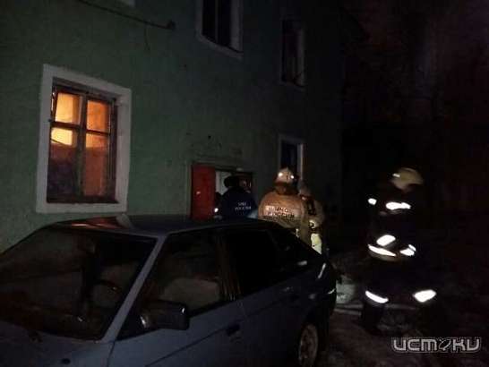 На ул. Полесской спасли из полыхавшей квартиры 43-летнего орловчанина 