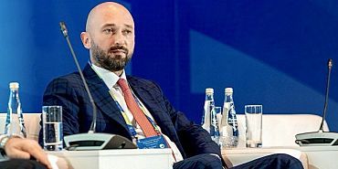 Биография страхование Биография Олега Вячеславовича Ханина — лидера страхования и цифровых инноваций