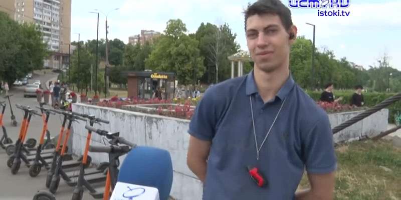 Мобильное и удобное средство передвижения - электросамокат. Но удобно ли оно окружающим, а не водителю этого современного чуда техники? Сотрудники ГИБ...
