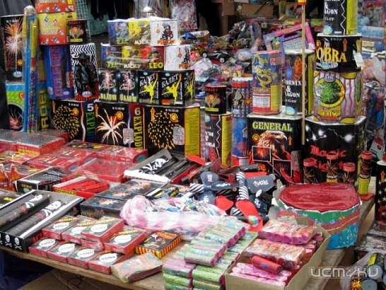 Теперь прокуратура займется всеми магазинами пиротехники в Орле