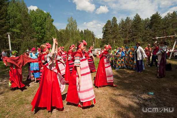 «Орловское Полесье» примет «Троицкие хороводы»
