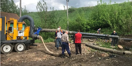 Стало известно, когда произошла авария на коллекторе в Лужках