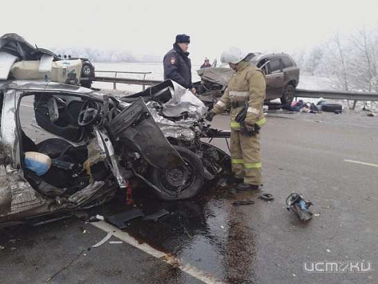Во вчерашнем ДТП во Мценском районе двое погибших ― сотрудники московской полиции