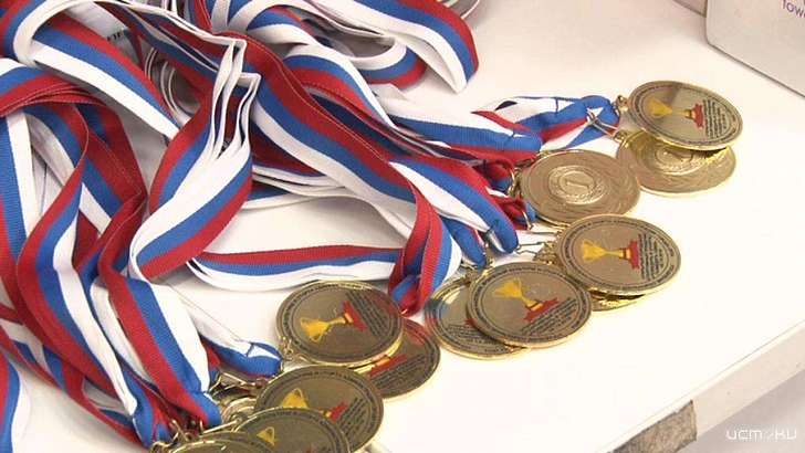 Орловчане с ограниченными возможностями здоровья проверили спортивную сноровку