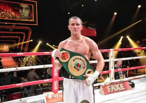 Врачи рекомендуют Трояновскому воздержаться от боёв