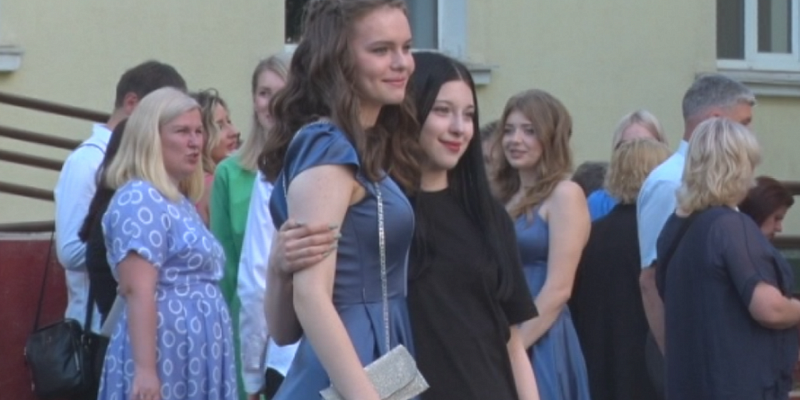 Родители выпускников из Орла рассказали, куда планируют поступать их дети 