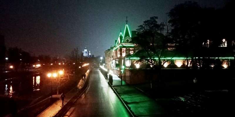 В Орле нашли подрядчика для ремонта фонарей в парках и скверах