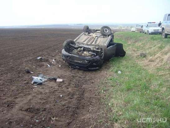 Под Орлом водитель не учел дорожные условия и перевернулся на «Форд Фокусе»
