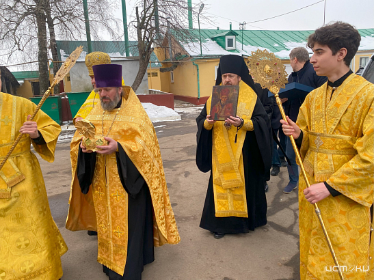 В Ливны прибыли великие святыни