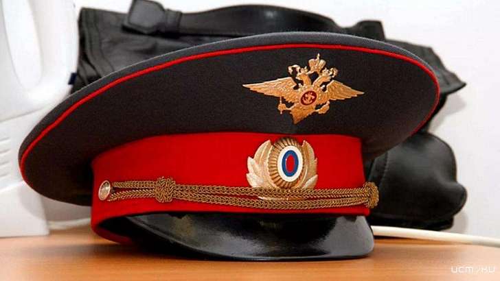 На Орловщине добился условного срока экс-полицейский, таскавший за волосы подчиненную 