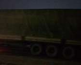 Видео: в Орле фура застряла на железнодорожном переезде