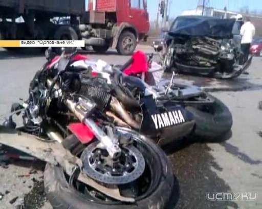 Часовая пробка троллейбусов из-за аварии