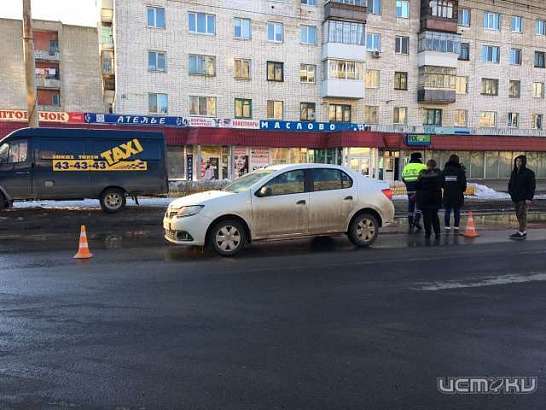 В Орле женщина на «Рено» сбила семилетнюю девочку